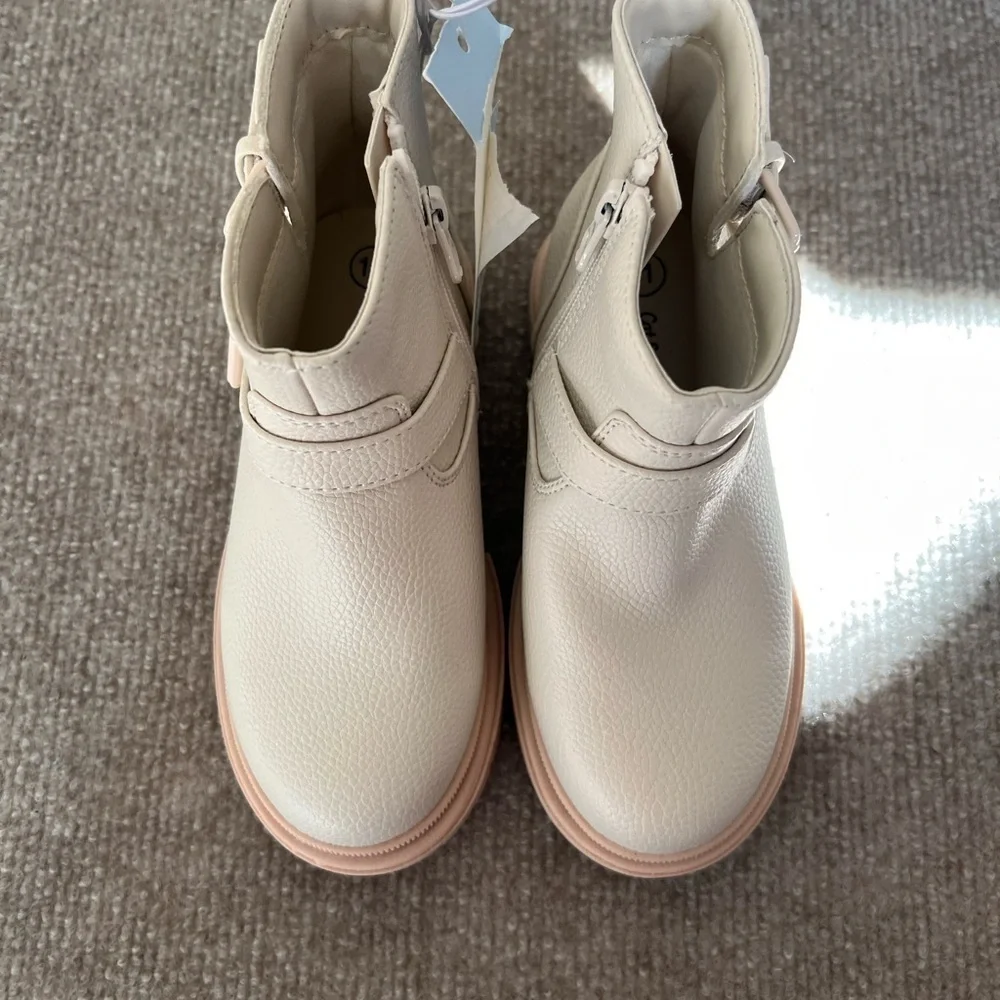 Cat & Jack Cream Kids Boots with Buckle